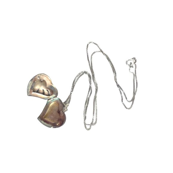 Vintage Silver Heart Marcasite Locket Necklace With Intricate Design - Picture 3 of 9